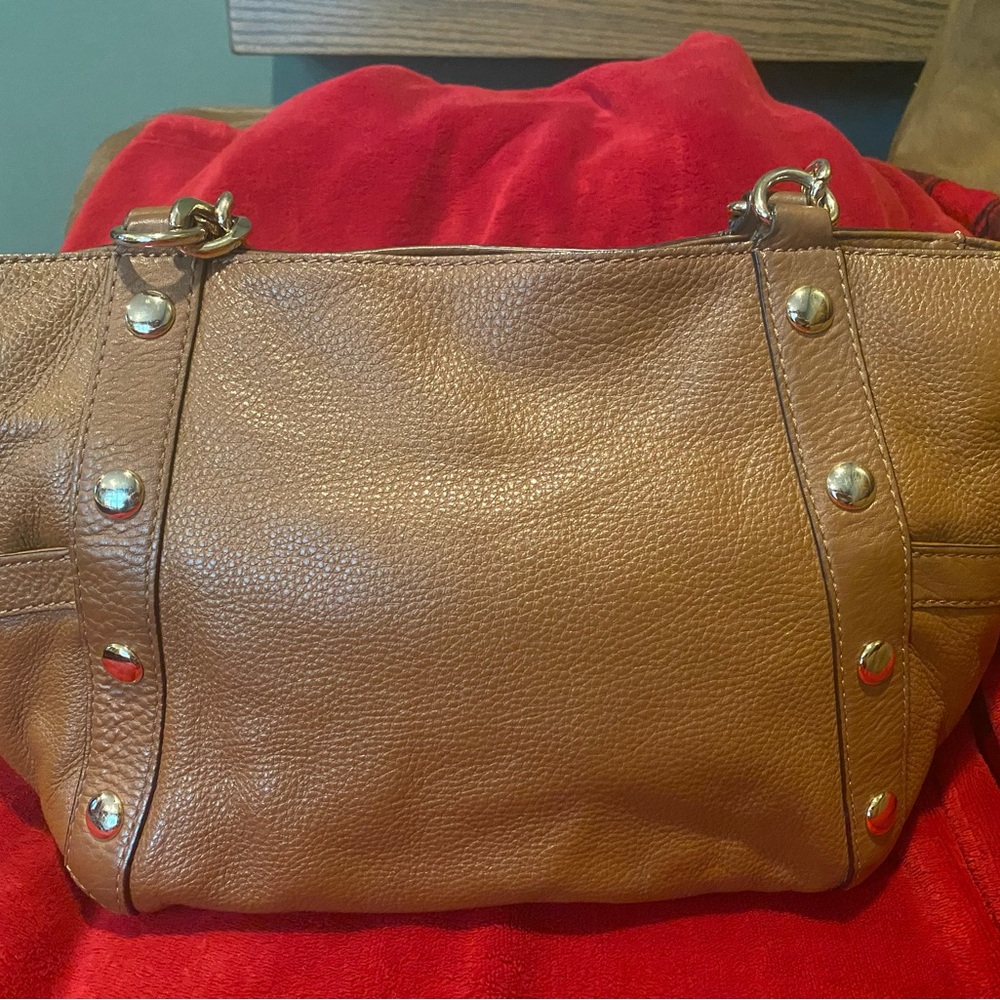 Michael Kors Tan Leather Shoulder Bag - Picture 2 of 8